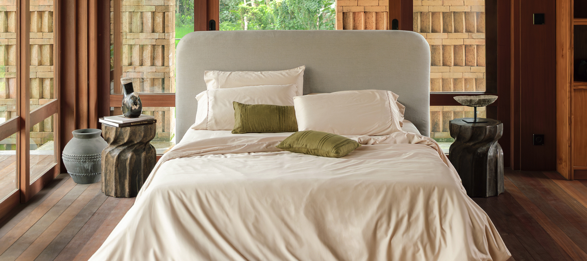 How Long Do Bed Sheets Last? Complete Guide 5 Signs It's Time to Replace Them